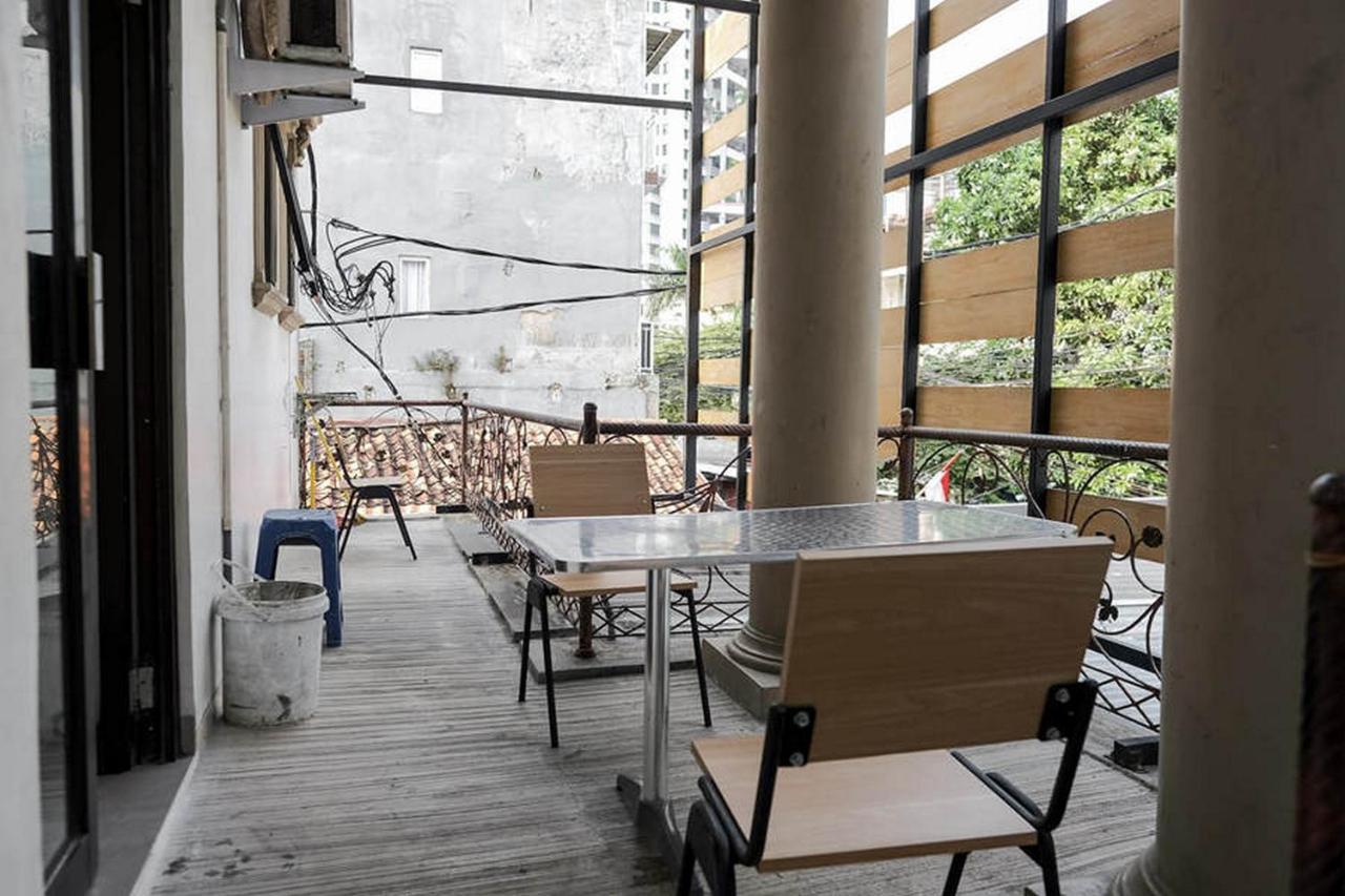 Reddoorz Plus Near Taman Anggrek Mall จาการ์ตา ภายนอก รูปภาพ